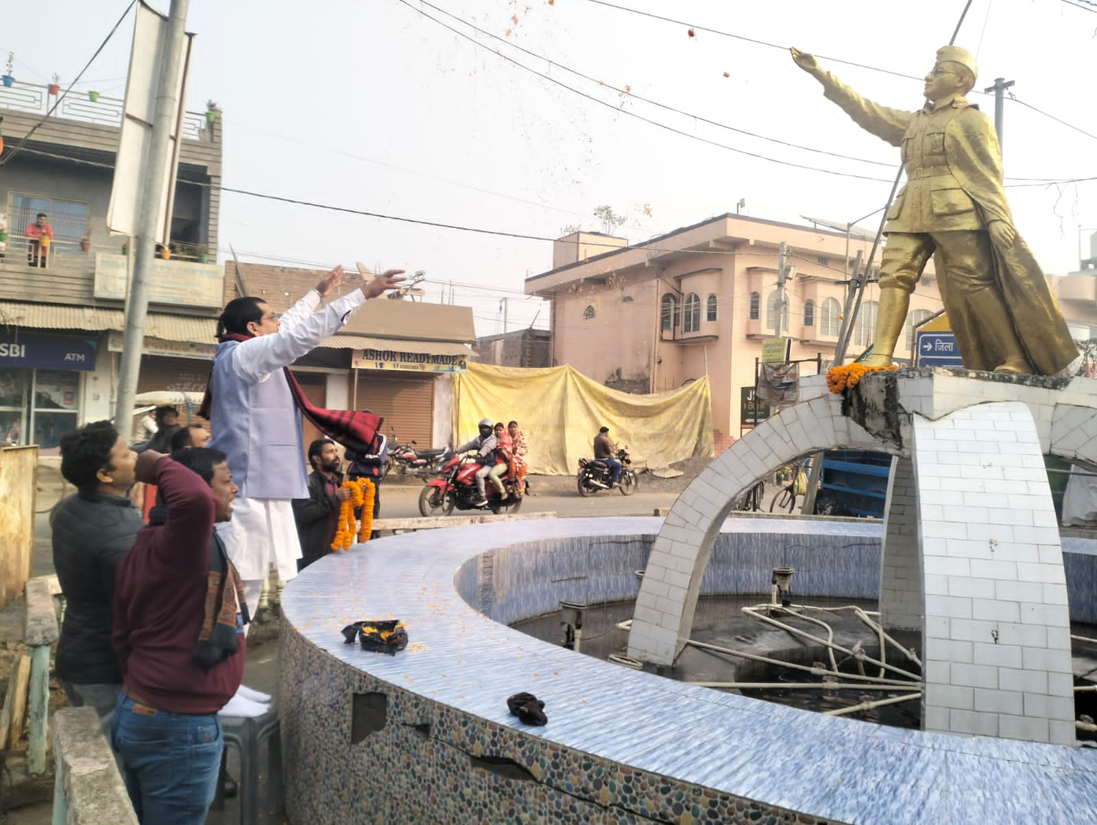 नेताजी के जीवन से प्रेरणा ले राष्ट्र निर्माण में योगदान करें युवा: अनंत ओझा